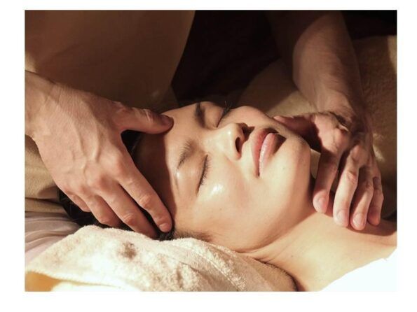Massage Nuru : le massage érotique venue du Japon